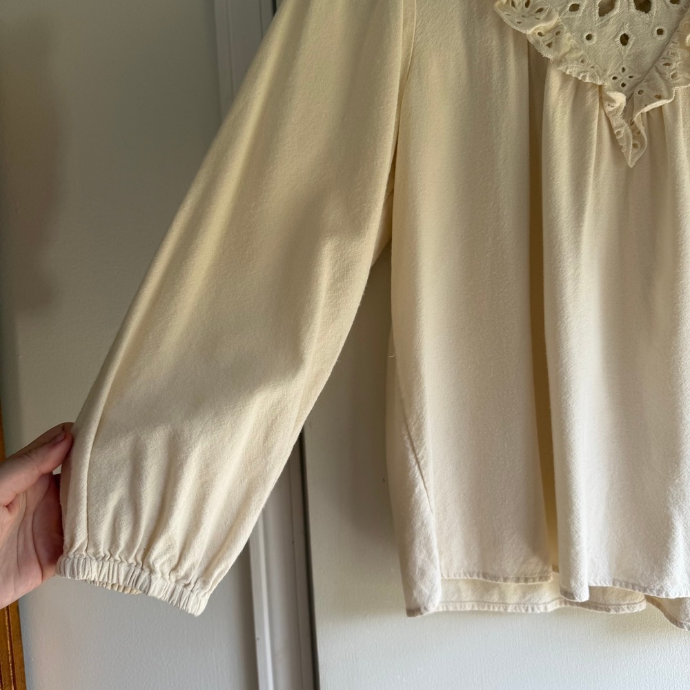 Madewell Cream Eyelet Yoke Ruffle Long Sleeve Blouse Small Ivory Cotton Viscose - Picture 3 of 10